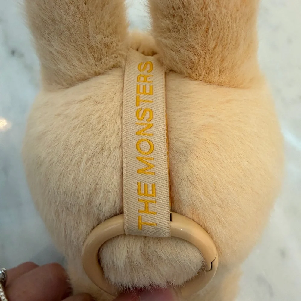 Labubu Have a Seat (Baba) - Picture 7 of 13